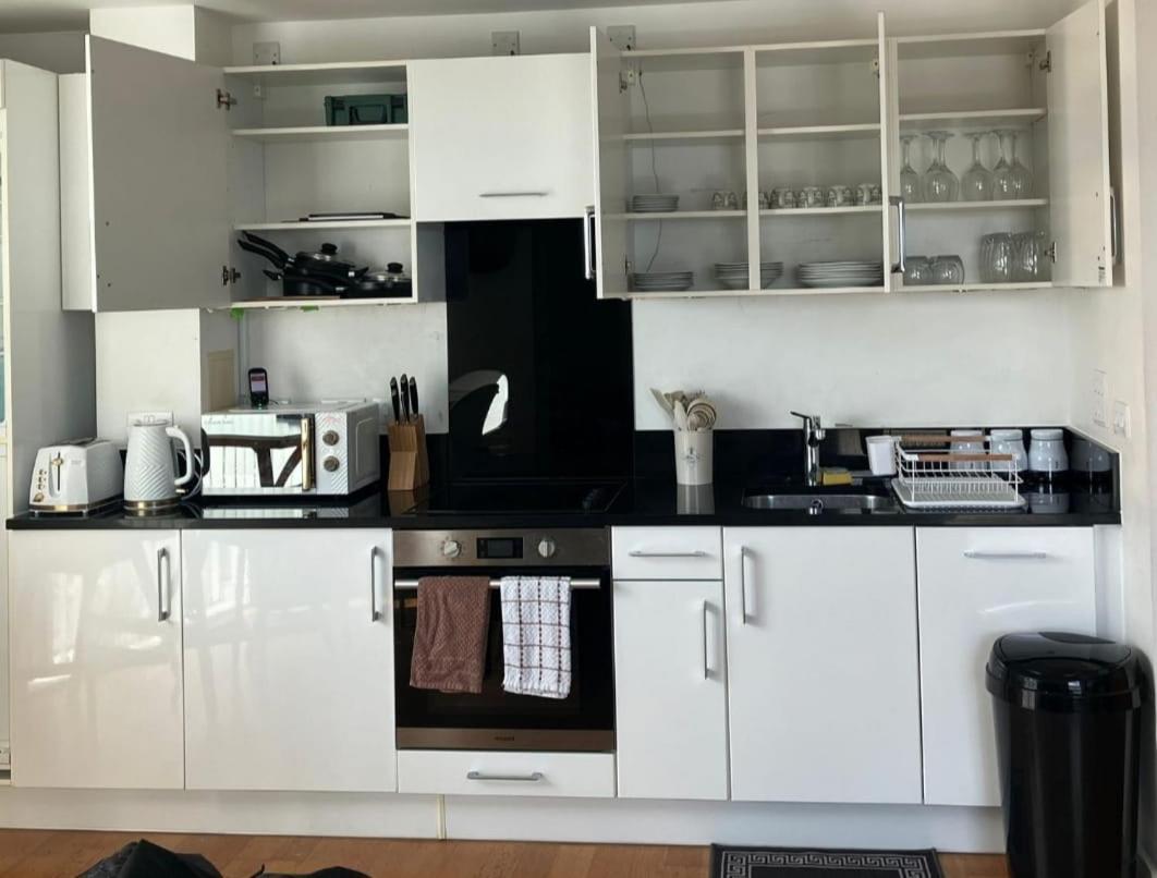 Heronsgate Gh016 لندن المظهر الخارجي الصورة